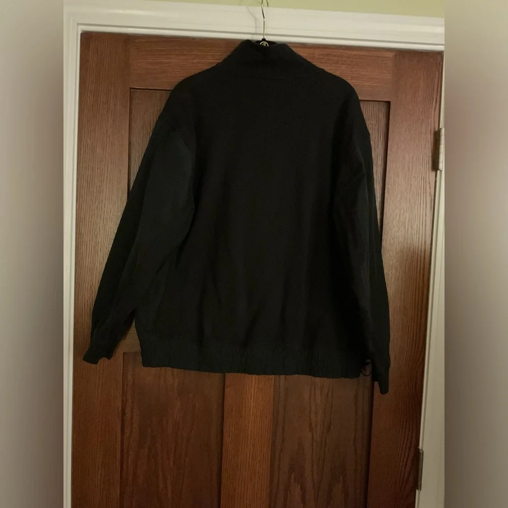 Athleta All-Black Two-Tone Mixed Media 1/2 Zip Pullover – Size Large